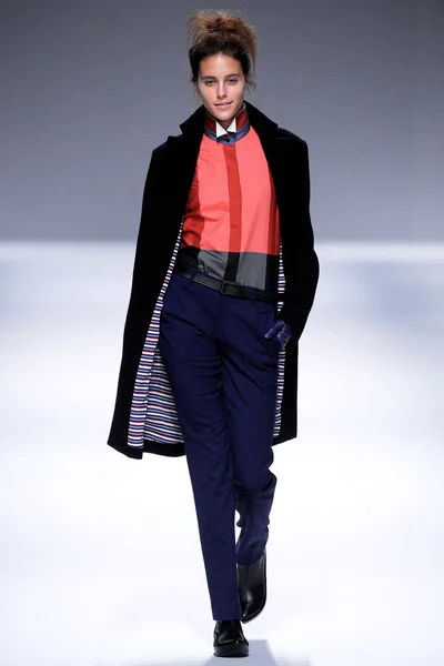 Look 13